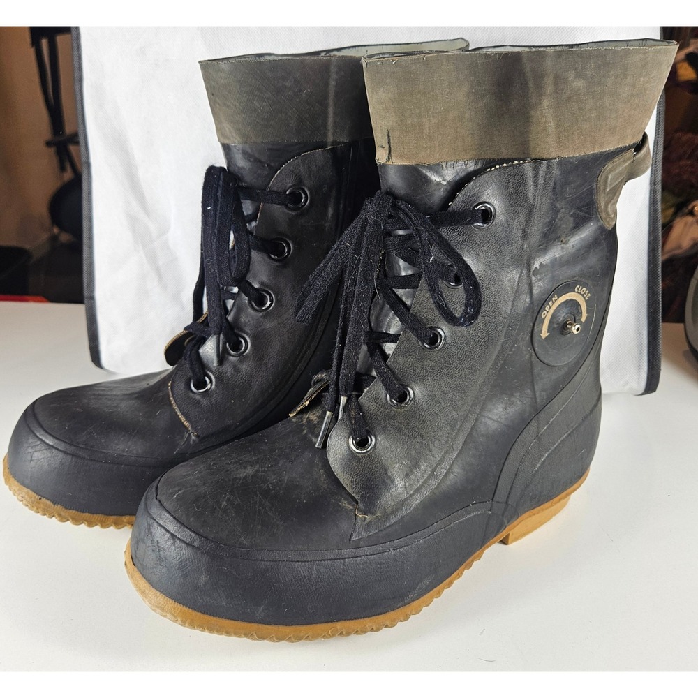 Bristolite Mickey Mouse Boots 9EE Rubber Military Extreme Cold Weather w/ Valve